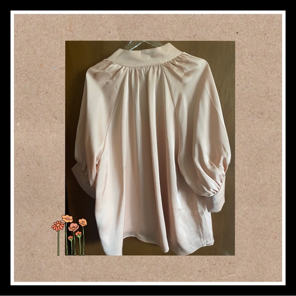 H&M peach blouse. Size XXL. - Picture 3 of 3